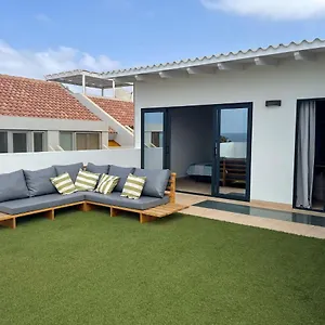 new-rooftop-penthouse-with-oceanview.cape-verdehotels.com/