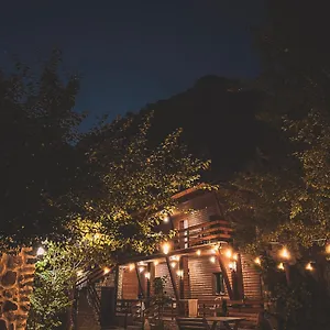 Auberge de jeunesse Pashko